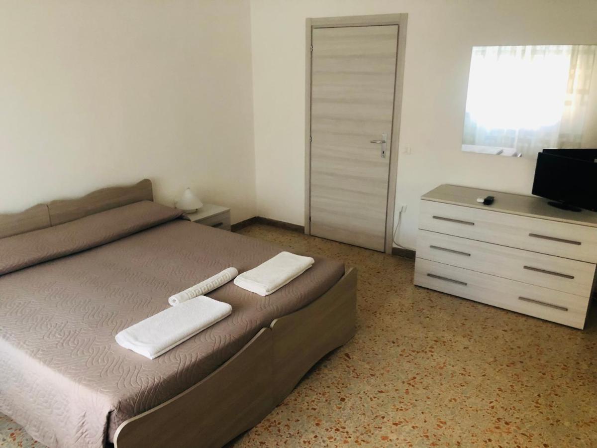 B&B Dell'Amicizia Fano Dış mekan fotoğraf